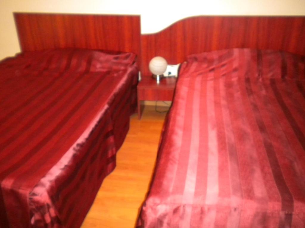 Hotel Ary Kaloşvar Dış mekan fotoğraf