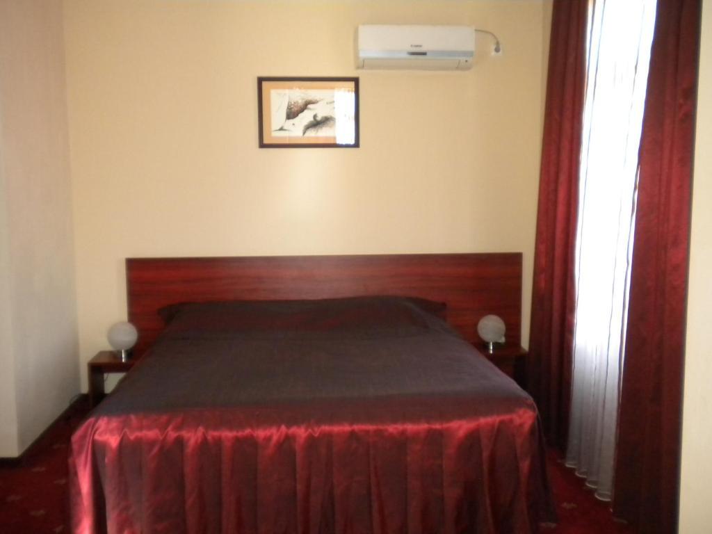 Hotel Ary Kaloşvar Dış mekan fotoğraf